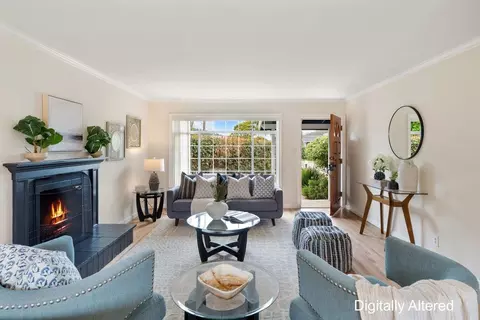 Living - 1336 Avila Ct, Pacifica, CA 94044 photo 2 of 3