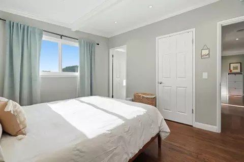 Bedroom - 240 Reichling Ave, Pacifica, CA 94044 photo 5 of 5