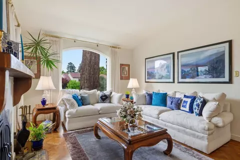 Living - 231 Barclay Ave, Millbrae, CA 94030 photo 2 of 4