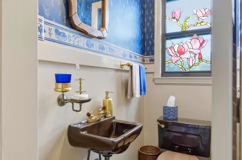Bath - 231 Barclay Ave, Millbrae, CA 94030 photo 3 of 3
