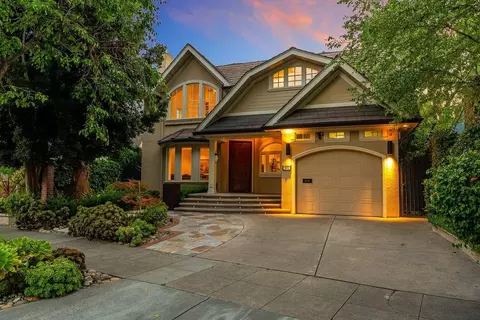 853 Riverside Dr, San Jose, CA 95125