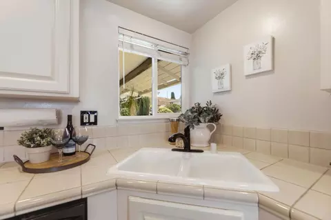 Kitchen - 1865 Big Bend Dr, Milpitas, CA 95035 photo 4 of 4
