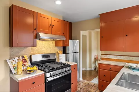 665 Pine Ave, Pacific Grove, CA 93950 photo 20