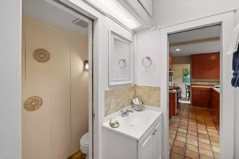 665 Pine Ave, Pacific Grove, CA 93950 photo 35