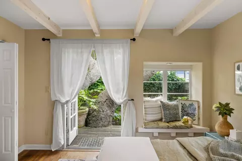 665 Pine Ave, Pacific Grove, CA 93950 photo 25