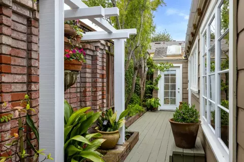665 Pine Ave, Pacific Grove, CA 93950 photo 42