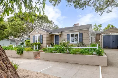 665 Pine Ave, Pacific Grove, CA 93950 photo 2