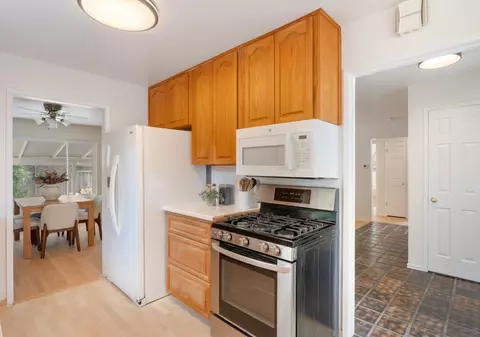 Kitchen - 1166 Phyllis Ct, Mountain View, CA 94040 photo 2 of 3