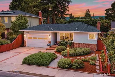 1654 Chestnut St, San Carlos, CA 94070