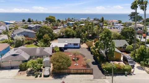 511 Cedar St, Aptos, CA 95003