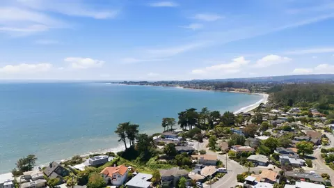 View/Area - 511 Cedar St, Aptos, CA 95003 photo 8 of 8