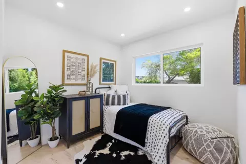 Bedroom - 511 Cedar St, Aptos, CA 95003 photo 4 of 4