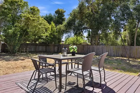 Exterior - 511 Cedar St, Aptos, CA 95003 photo 3 of 8