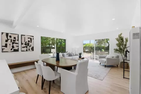 Dining - 511 Cedar St, Aptos, CA 95003 photo 2 of 3