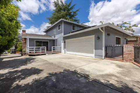 16790 Gallop Dr, Morgan Hill, CA 95037