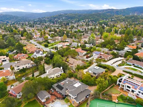 View/Area - 10140 Hillcrest Rd, Cupertino, CA 95014 photo 3 of 3