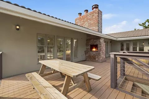 Exterior - 10140 Hillcrest Rd, Cupertino, CA 95014 photo 5 of 8