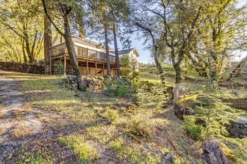 15880 Soda Springs Rd, Los Gatos, CA 95033