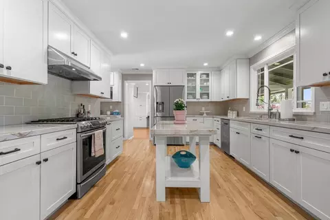 Kitchen - 121 Victor Ave, Campbell, CA 95008 photo 1 of 6
