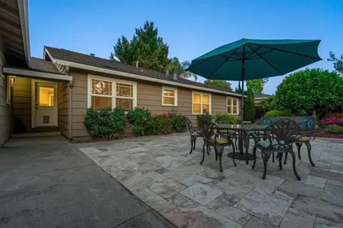 Exterior - 121 Victor Ave, Campbell, CA 95008 photo 10 of 18