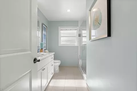 Bath - 121 Victor Ave, Campbell, CA 95008 photo 2 of 5