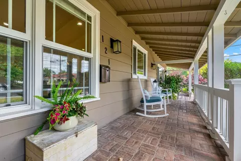 Exterior - 121 Victor Ave, Campbell, CA 95008 photo 8 of 18