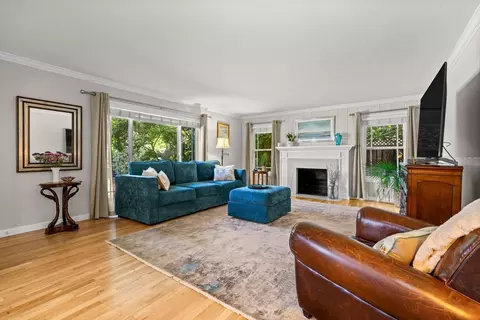 Living - 121 Victor Ave, Campbell, CA 95008 photo 2 of 3