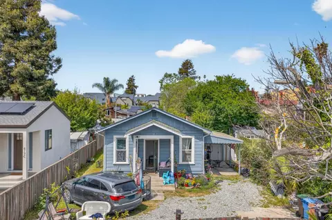 419 Barson St, Santa Cruz, CA 95060