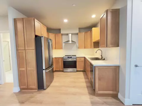 400 San Benito 203, Hollister, CA 95023