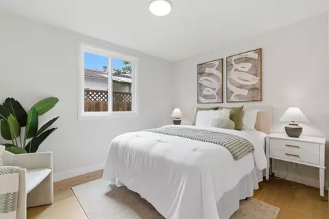 Bedroom - 1112 Escalero Ave, Pacifica, CA 94044 photo 5 of 6