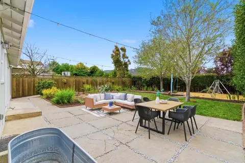 Exterior - 1112 Escalero Ave, Pacifica, CA 94044 photo 6 of 10