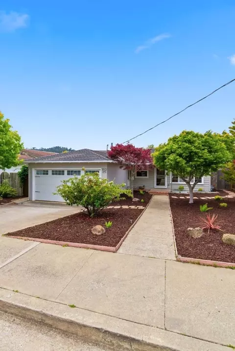 Exterior - 1112 Escalero Ave, Pacifica, CA 94044 photo 1 of 10
