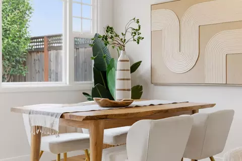 Dining - 1112 Escalero Ave, Pacifica, CA 94044 photo 2 of 4