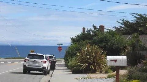 127 Swift St, Santa Cruz, CA 95060