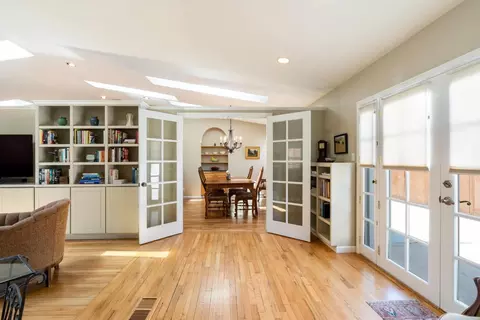 Entry Way - 932 Monterey Cir, Monterey, CA 93940 photo 7 of 8