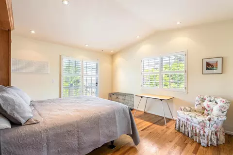 Bedroom - 932 Monterey Cir, Monterey, CA 93940 photo 3 of 4