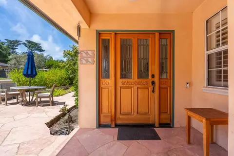 Entry Way - 932 Monterey Cir, Monterey, CA 93940 photo 1 of 8