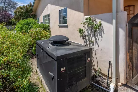 Exterior - 932 Monterey Cir, Monterey, CA 93940 photo 16 of 17