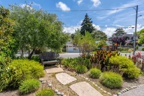 Exterior - 932 Monterey Cir, Monterey, CA 93940 photo 15 of 17
