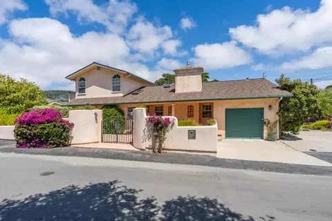 932 Monterey Cir, Monterey, CA 93940