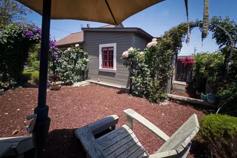 Exterior - 515 Dickman Ave, Monterey, CA 93940 photo 8 of 15
