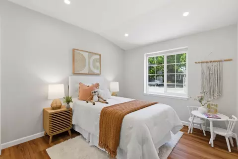 Bedroom - 2101 Leon Dr, San Jose, CA 95128 photo 2 of 7