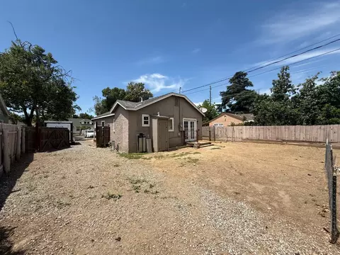 Exterior - 1508 Picardy Dr, Modesto, CA 95351 photo 10 of 21