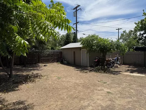 Exterior - 1508 Picardy Dr, Modesto, CA 95351 photo 18 of 21