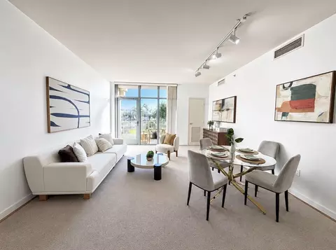 175 W Saint James St 304, San Jose, CA 95110