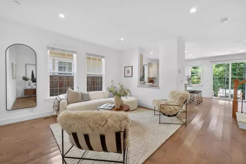 1083 Ed Roth Ter, Sunnyvale, CA 94086
