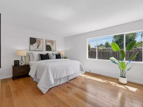 Bedroom - 1233 Lime Dr, Sunnyvale, CA 94087 photo 3 of 9