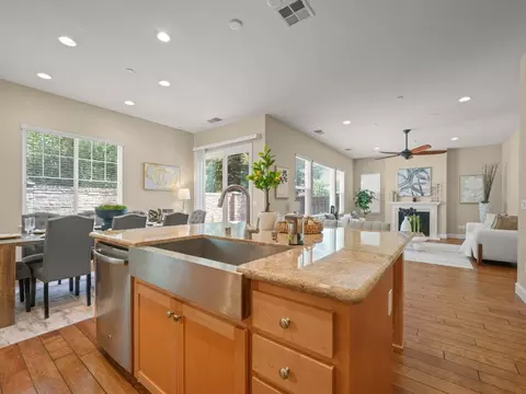 Kitchen - 131 Caladenia Ln, Milpitas, CA 95035 photo 3 of 3