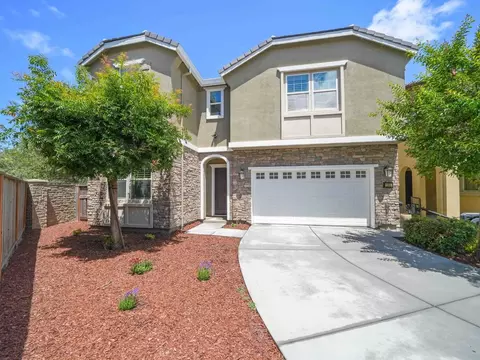Exterior - 131 Caladenia Ln, Milpitas, CA 95035 photo 2 of 8