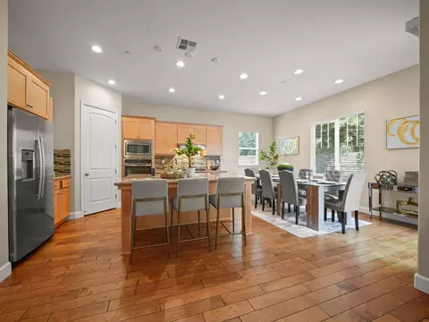 Dining - 131 Caladenia Ln, Milpitas, CA 95035 photo 1 of 3